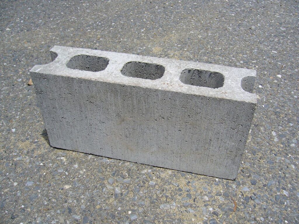 Cement Block: 4" - 3 Hole